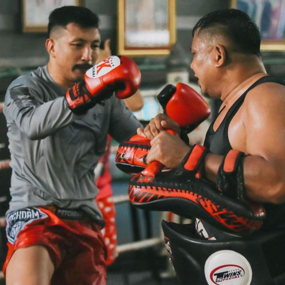 PK. Saenchai Muay Thai Gym